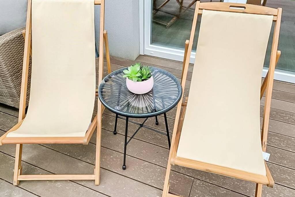 Appartamento Gaestetraum Mit Wunderschoenem Ausblick Und Garten Muhldorf Bei Feldbach Esterno foto