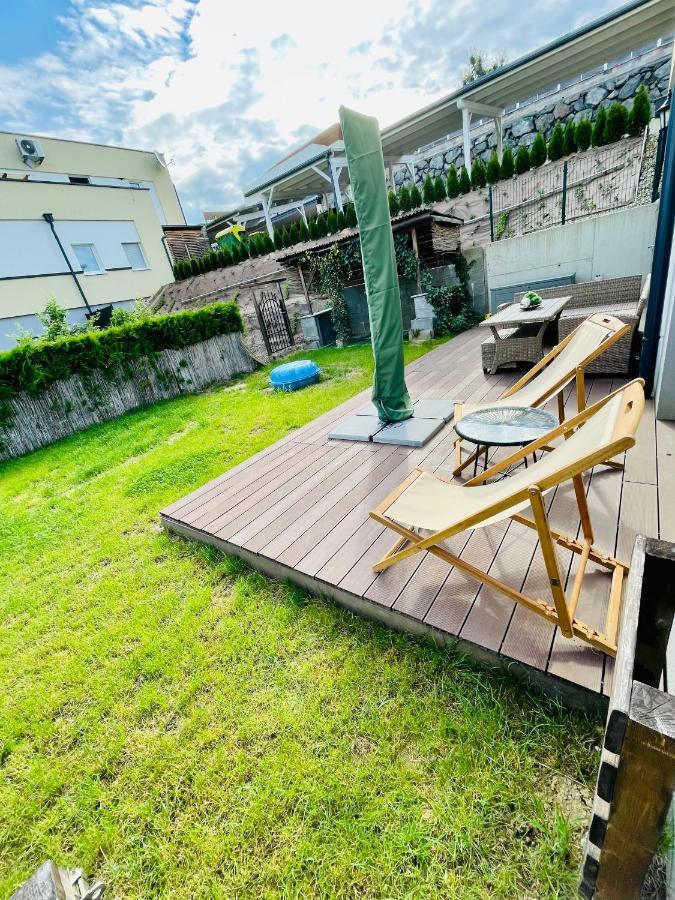 Appartamento Gaestetraum Mit Wunderschoenem Ausblick Und Garten Muhldorf Bei Feldbach Esterno foto