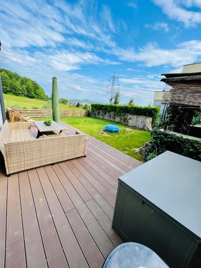 Appartamento Gaestetraum Mit Wunderschoenem Ausblick Und Garten Muhldorf Bei Feldbach Esterno foto